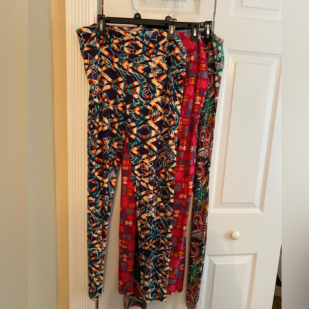 Set of 3 Lularoe TC leggings fun fall colors